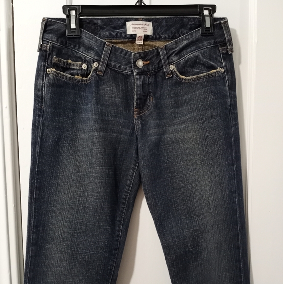 Abercrombie & Fitch Vintage Low Rise Flare Jeans Women's Size 2R - Picture 3 of 16